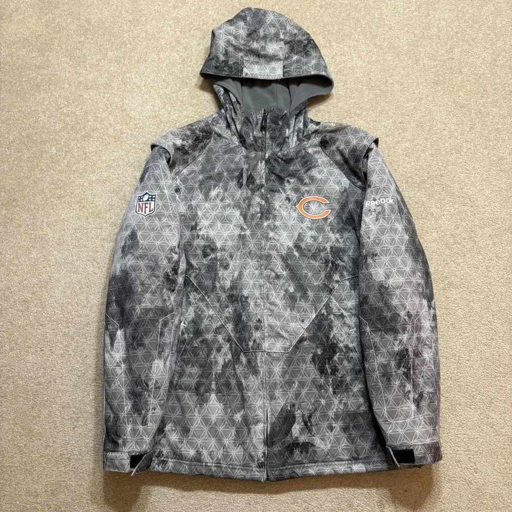 Chicago Bears Jacket Mens Medium‎ Gray NFL Reebok On-Field Hooded Fleece Lined